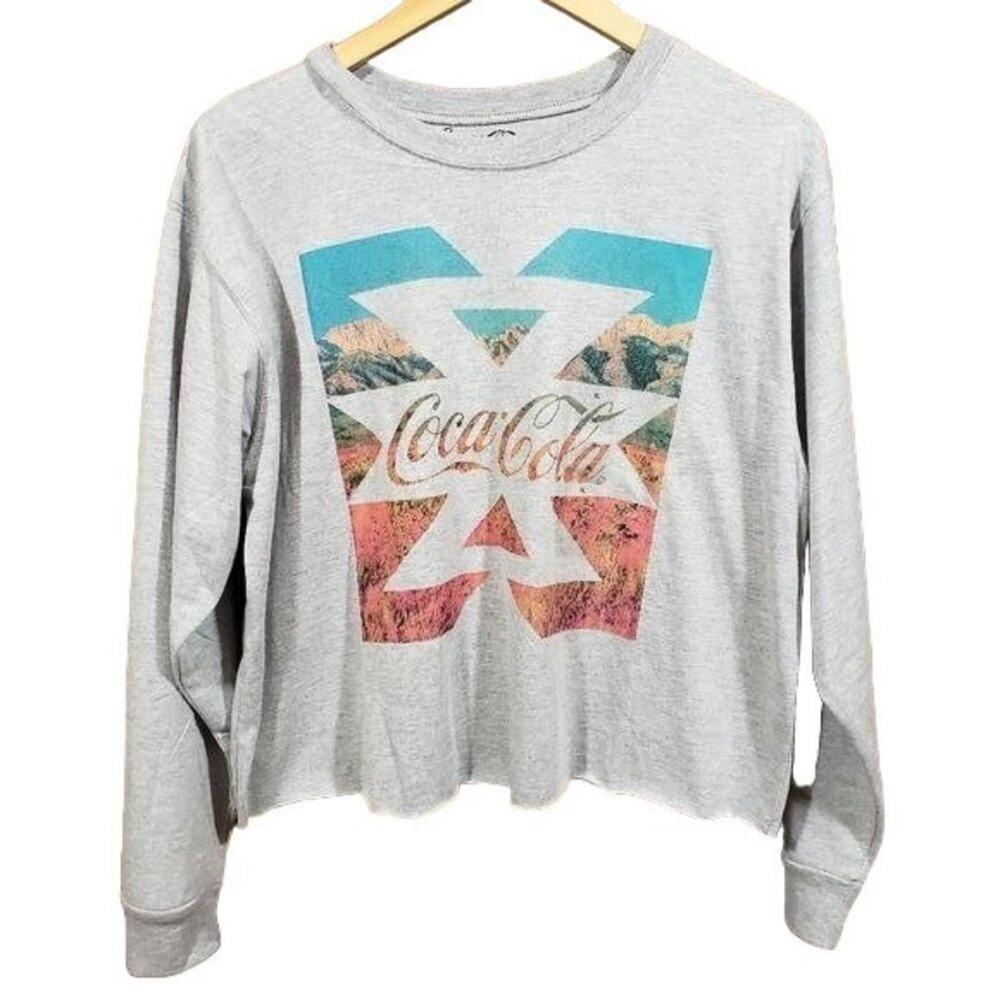 Coca Cola southwestern mountains graphic crop long sleeve woman's size XL‎